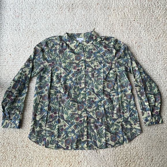 J. Jill One Pocket Shirred Back Button Up Shirt Key Lime Whimsical Dragonflies M - Picture 2 of 9